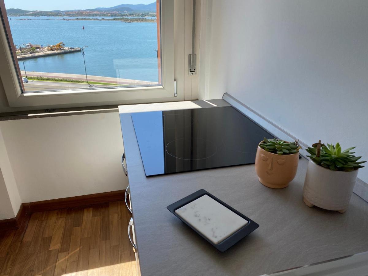 Seaside Apartments Casa Carla E Casa Andrea Olbia Buitenkant foto